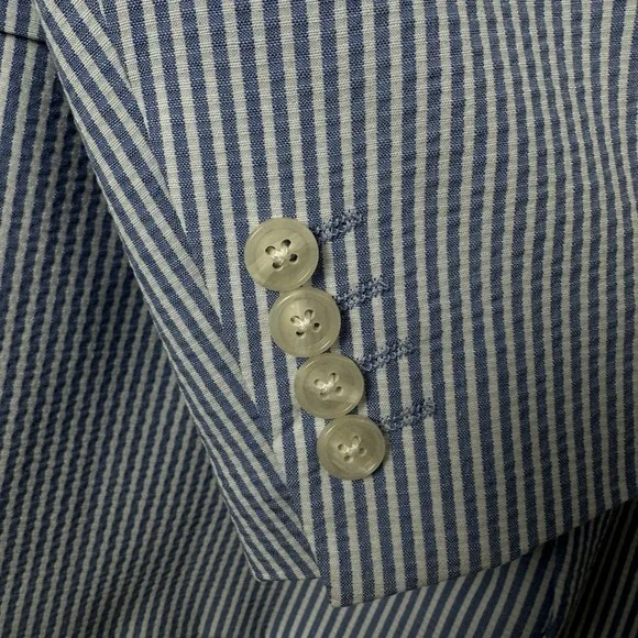 Stafford Men's 44R Seersucker Classic Fit Blazer Sport Coat Blue Striped NEW - Picture 11 of 14